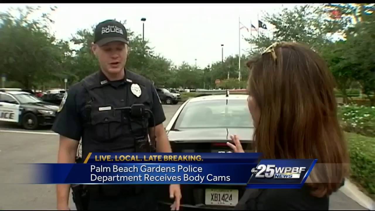 Palm Beach Gardens Police Officers Wearing Body Cameras Youtube