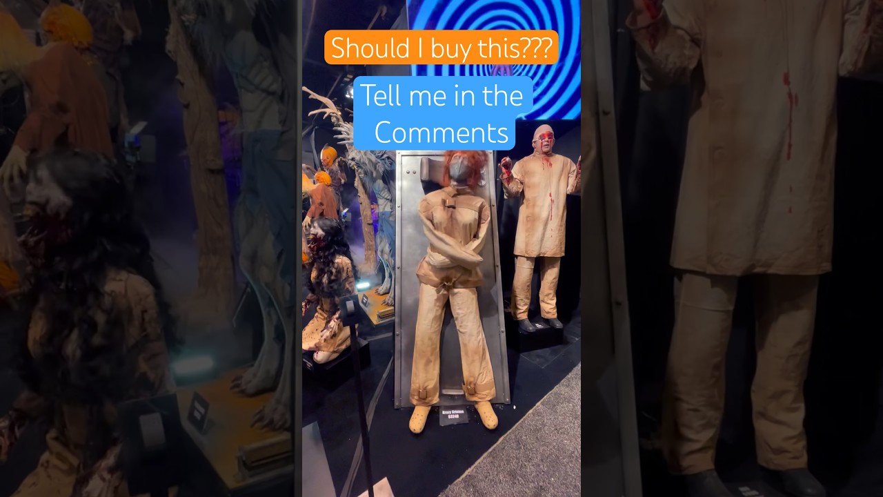 Krazy kristian by Distortions unlimited if I get 1000 likes I will buy this￼ animatronic #halloween