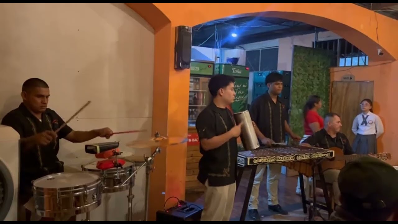 El Manicero - Marimba Combo Sones De De Mi Tierra