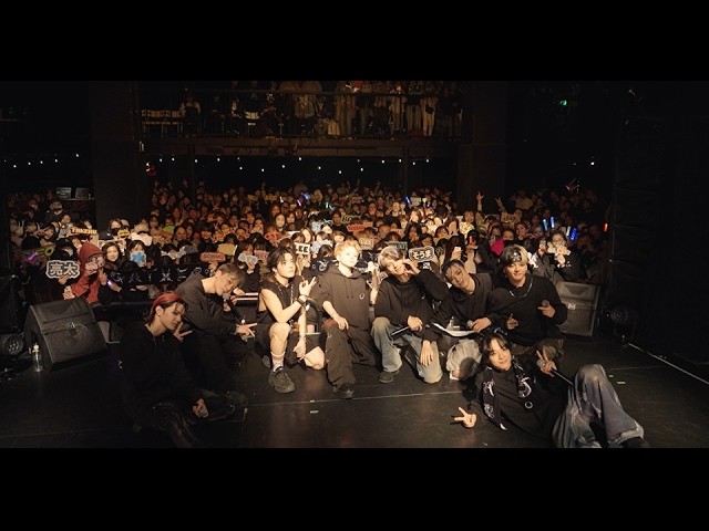 ONE OR EIGHT / 1st LIVE TOUR -GATHER- in JAPAN (8EST MEMORIES