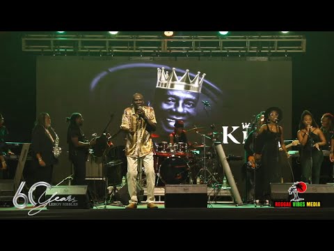 Leroy Sibbles Dominates With Hit After Hit In Live Performance