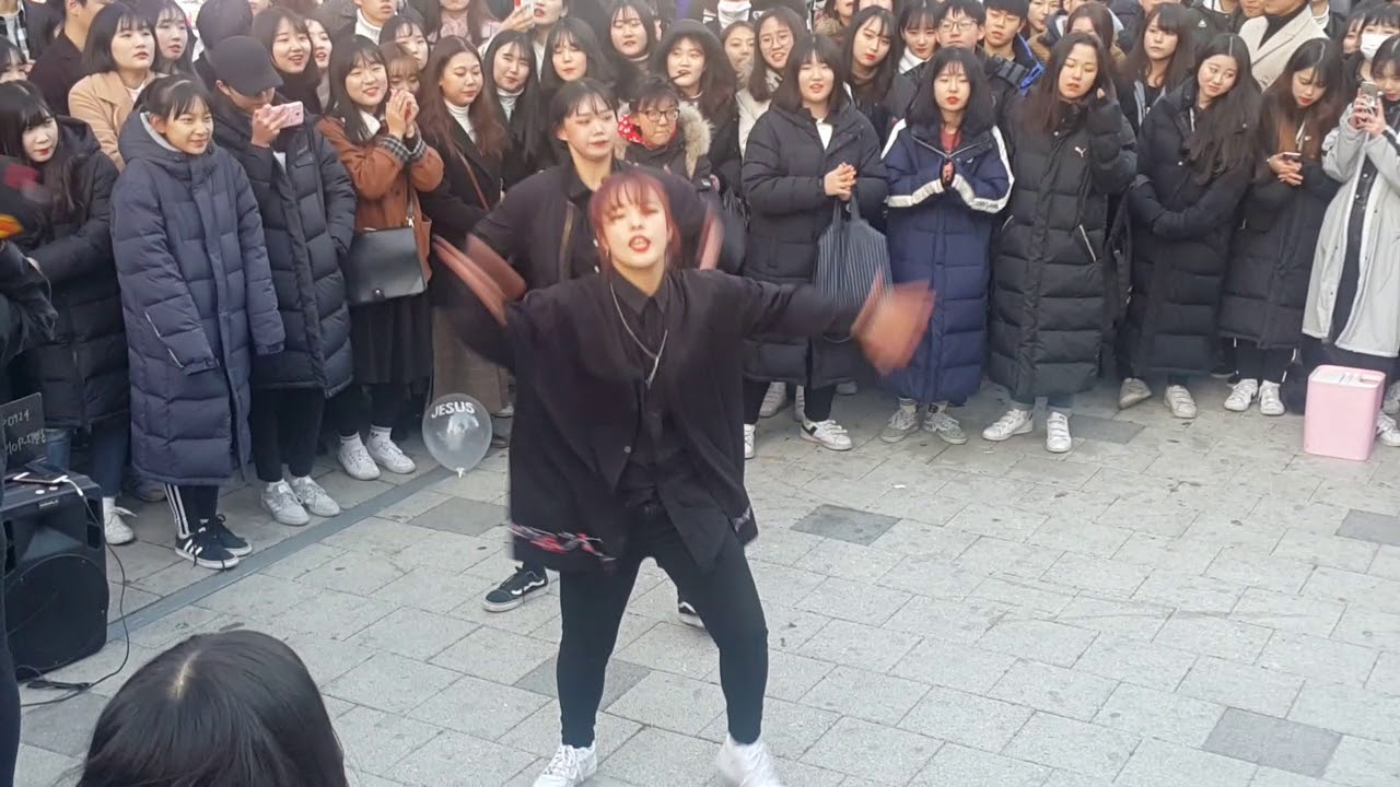 [디벨롭☆DEVELOP]WANNA ONE ☆BURN IT UP (활활)☆ COVER 홍대버스킹 20171225월 [Hongdae Kpop Street Dance]