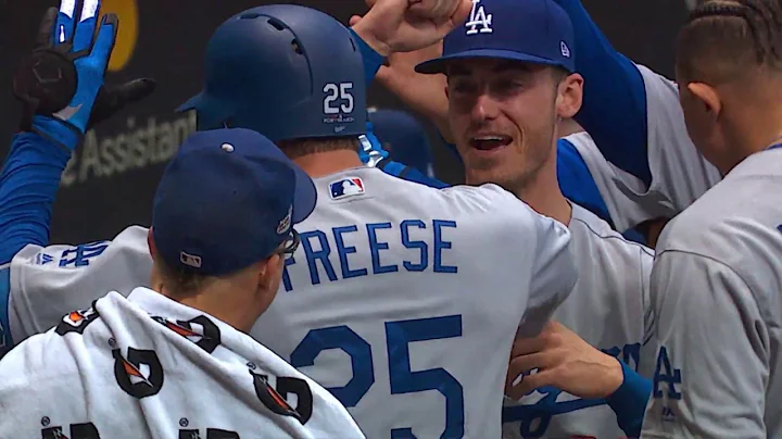 Backstage Dodgers Season 6: David Freese Goes Home