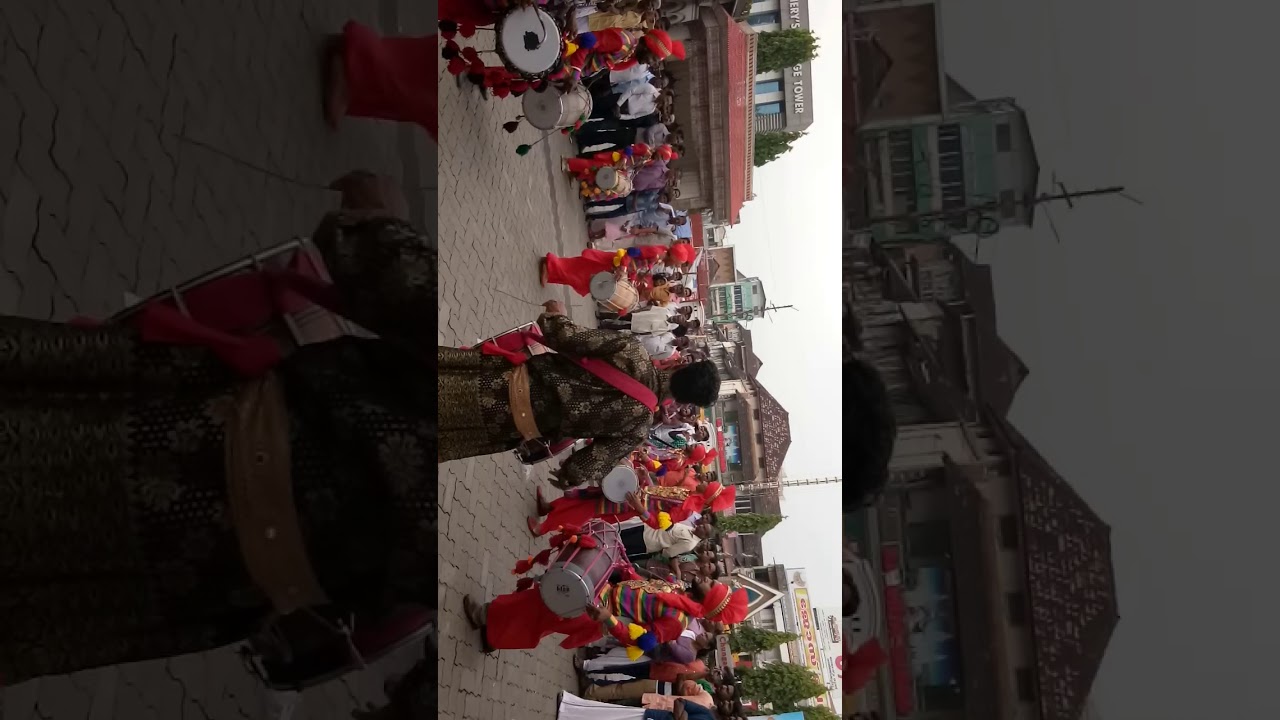 Surendra Dhol Bhangra group Hadippa party