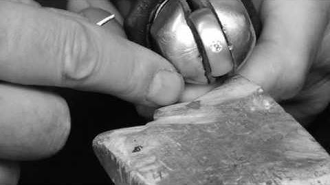 burnish setting  - gypsy or flush-setting a diamond