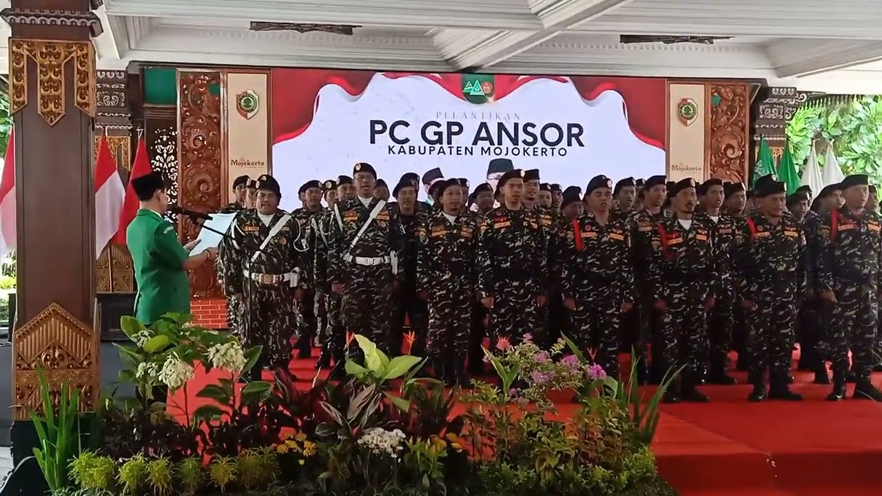 Ketua GP Ansor Kabupaten Mojokerto Gus Barra Melantik Pengurus Pimpinan Satkorcab Banser Mojokerto