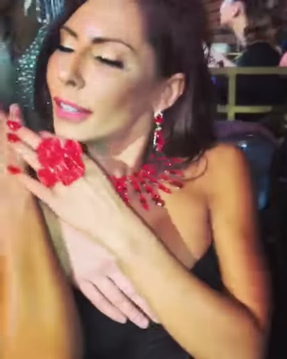 madison ivy kissing 1
