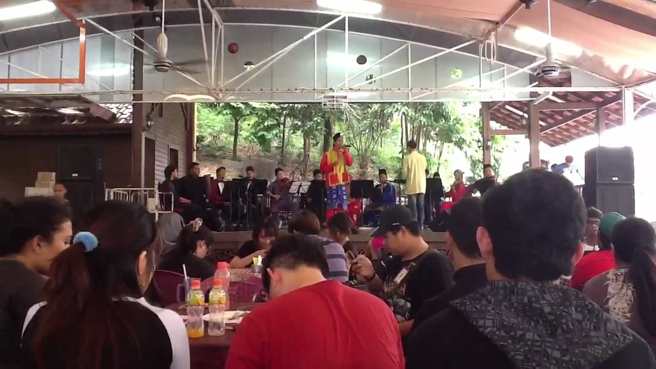 Fitri Hiswady - Medley Airmata Syawal - Musafir di Aidilfit