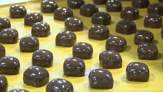 Beef on weck, sponge candy, and wings: traditional Buffalo foods people crave