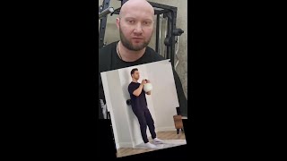 Фитнес тренер обещает значительный рост в объема ног от приседаний с гирей