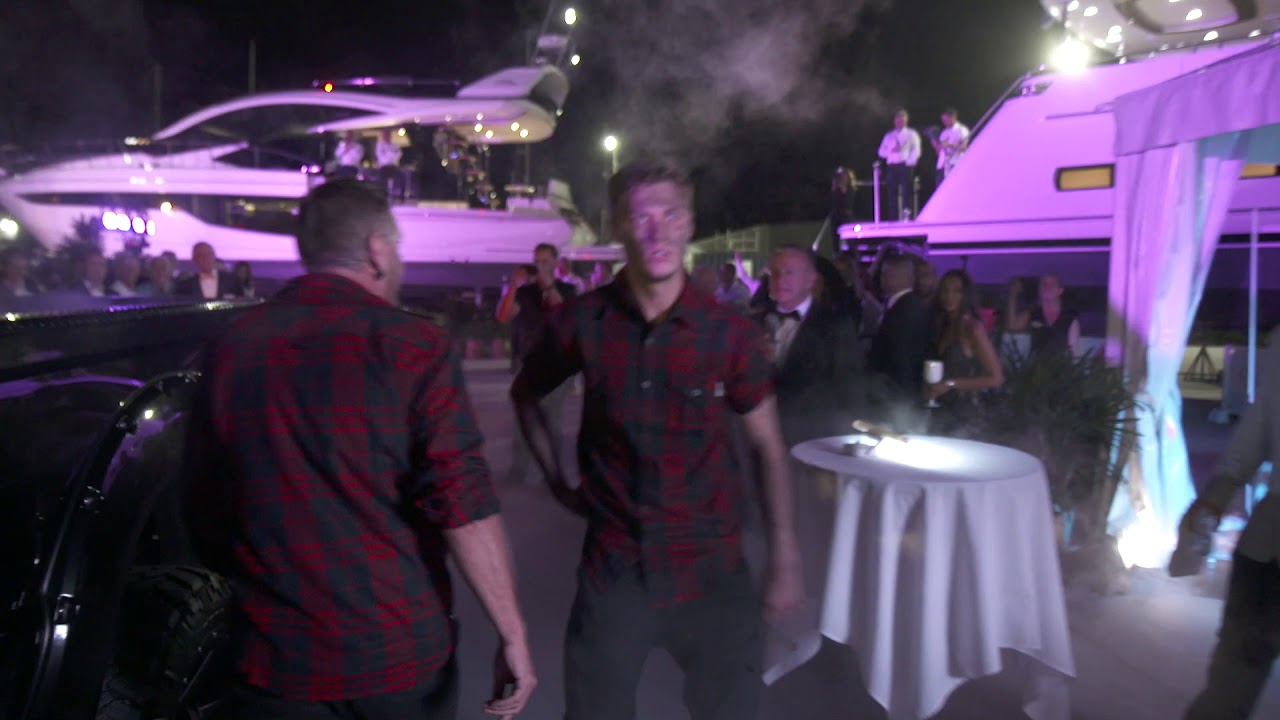 Shaken, Not Stirred - Galeon & Ocean Alexander 88 Sky Launch Party | Alexander Marine