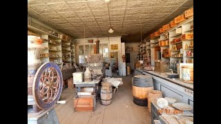 Gordon Lightfoot The General Store 1964
Perhaps Lightfoots finest unreleased Song. This clever nostalgic homage to North Americas Old General Stores was recorded in 1964. Likely an outtake from his first album. Gordon Lightfoot The General Store 1964