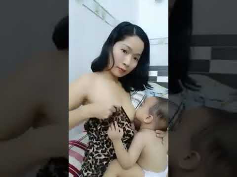 mom is feeding milk her baby #shorts #shortsvideo #trending #viral #youtube