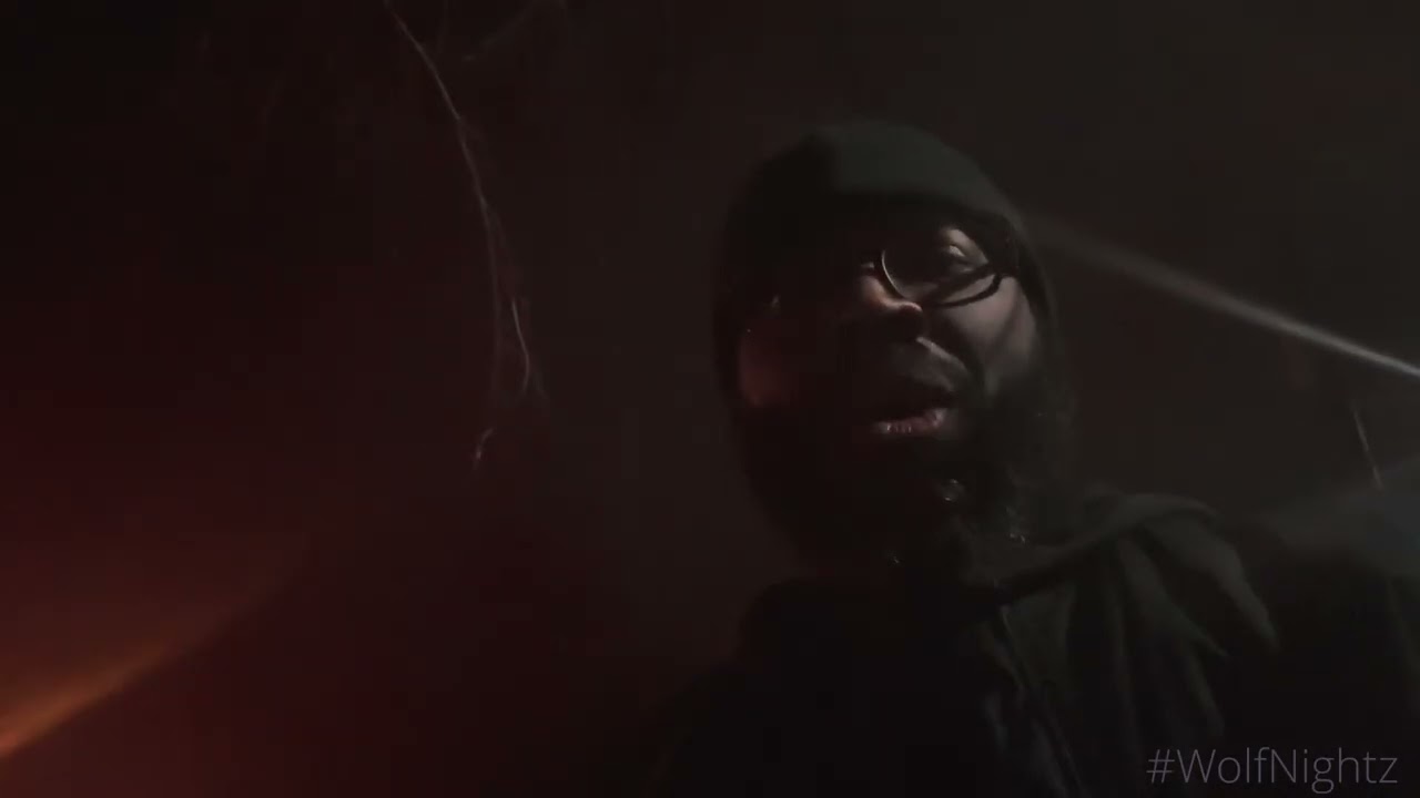 Mr.White WolfNightz 🐺 W7 “Gothic Chick”