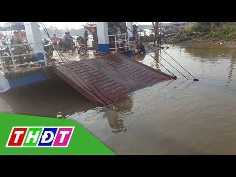 Video H. Hồng Ngự: Phà đứt cáp, hành khách bị kẹt hơn 2 giờ... - youtube