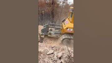 #liebherr #liebherr746 #buldozer #bulldozer #dozer #keşfet #shorts #işmakinesi #caterpillar #d7