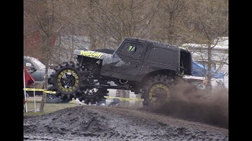 MUD BOGGING AT THE BFE MUD PARK