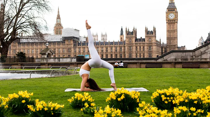 Melissa Zelaya - Elad Itzkin Yoga Photography