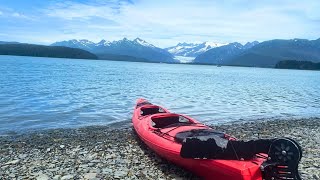 Kayaking in Juneau Alaska - Mendenhall Lake