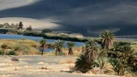 سورة الطارق... للقارى محمد صالح صابر .mpg