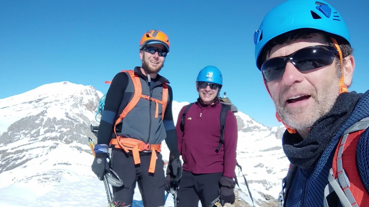 Punta Gallinero, Pico Salarons