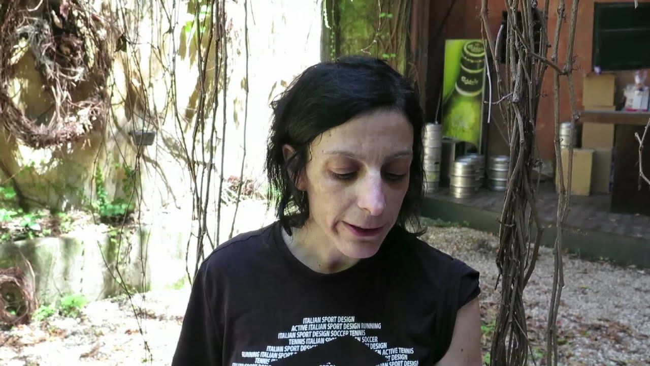 Federica Santoro L'infermiera (dai der Corvaccio) YouTube