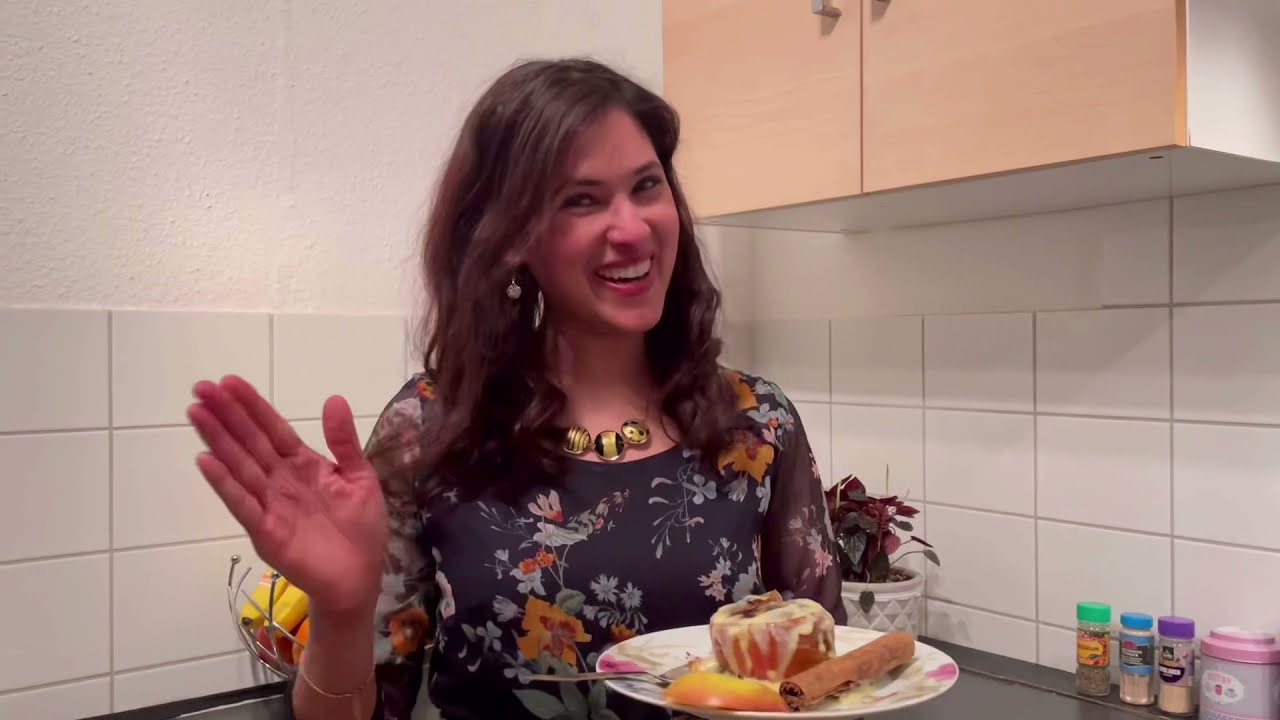 German Winter desert Bratapfel. Christmas Dessert/Christmas market