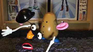 Mr Potato Head “ We’re never gonna get separated again” Toy Story of Terror Stop Motion