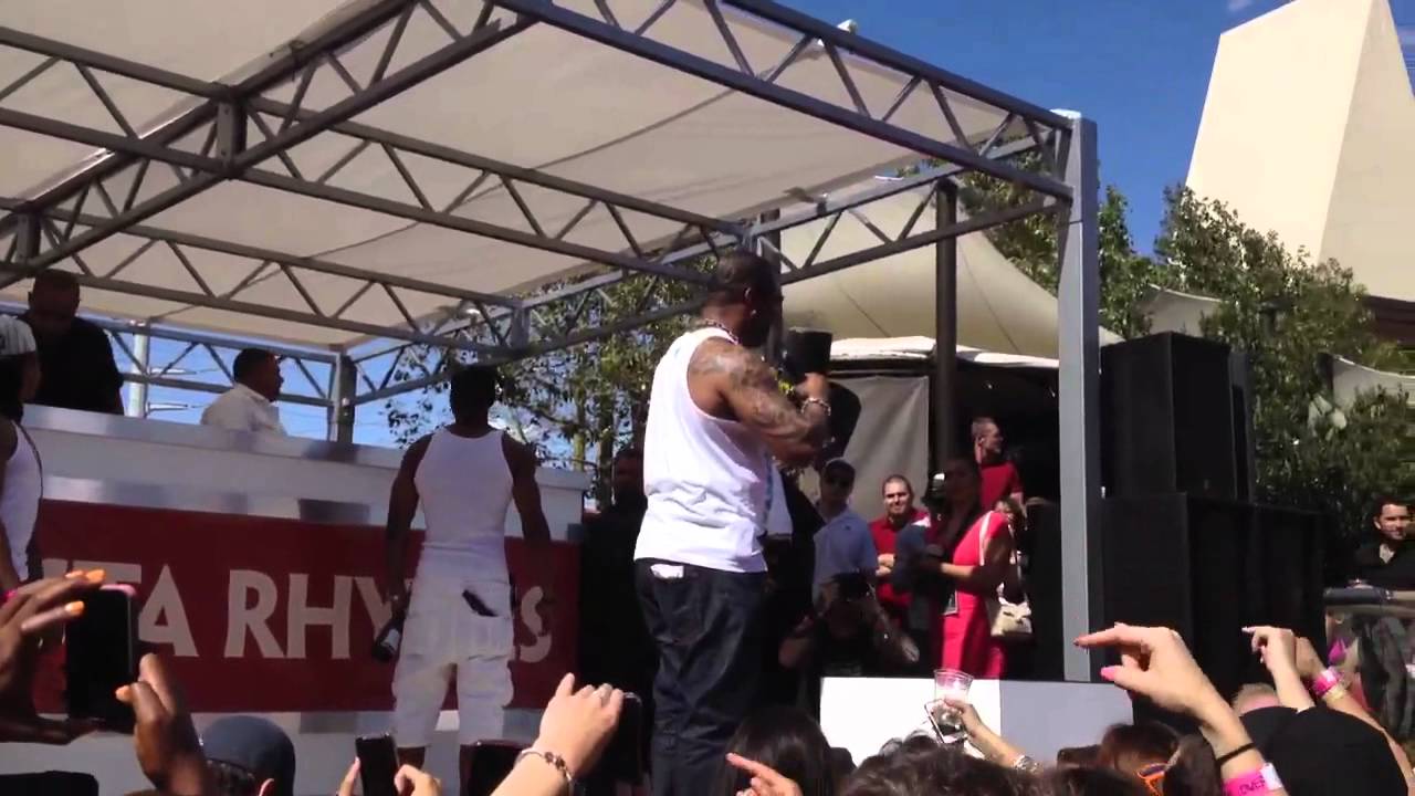 Busta Rhymes live from Vegas! Memorial day weekend 2012 YouTube