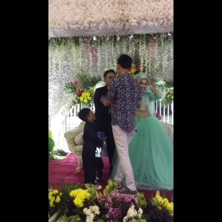 Datang ke nikahan mantan