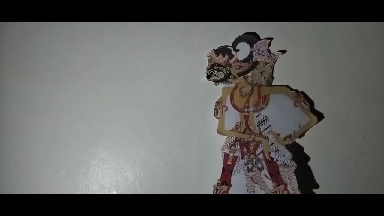 CERITA PEWAYANGAN GATUTKACA GUGUR 