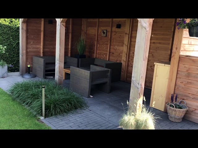 Rondleiding door een kindvriendelijke moderne tuin!