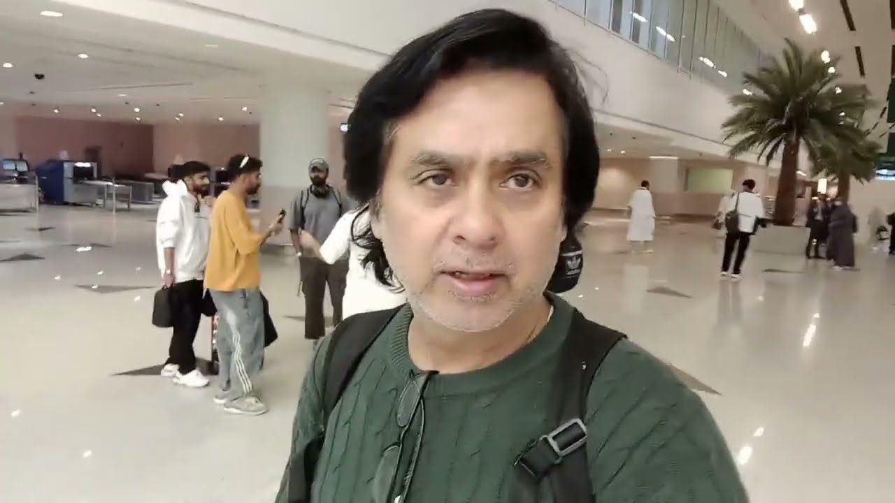 Jeddah airport latest visa on arrival, immigration, customs and Train info.