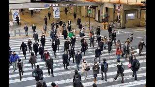 緊急事態宣言下の通勤　JR大阪駅周辺