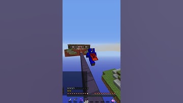 *casually lands a 2 block extension* #Shorts #Minecraft