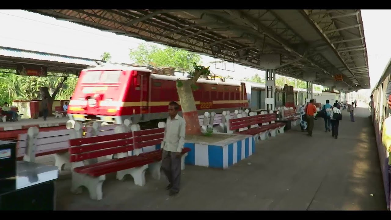 Two Times Overtake : Howrah - Puri Shatabdi Express with SRC WAP4 vs EMU : Indian Railways