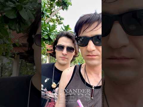 #shorts ©️ «Олега позовите!» 😁#AlexanderSheps #ОлегШепс 😉