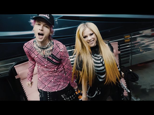 Avril Lavigne - Bois Lie (Feat. Machine Gun Kelly) (Official Live Video)