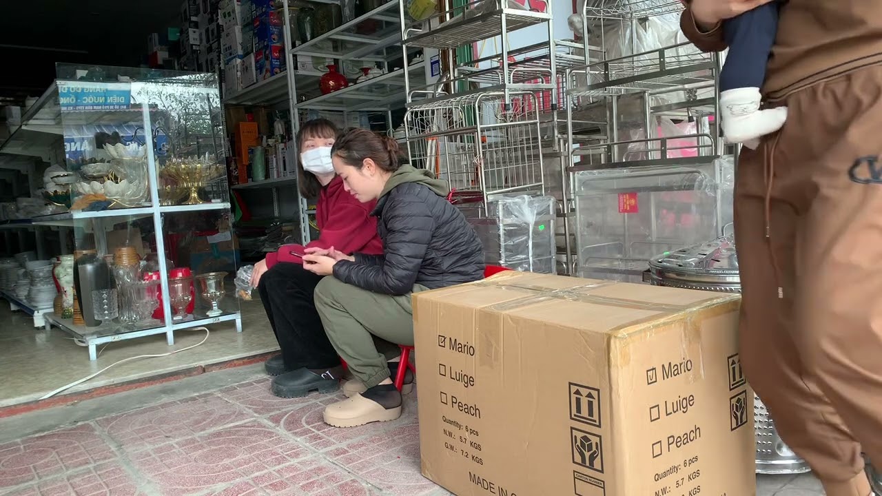 Home Essentials Extravaganza: A Seller's Spotlight on Must-Have Goods