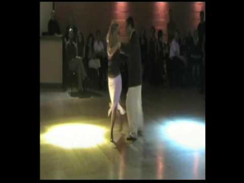 Sergio Natario y Alejandra Arruè Padova (3)