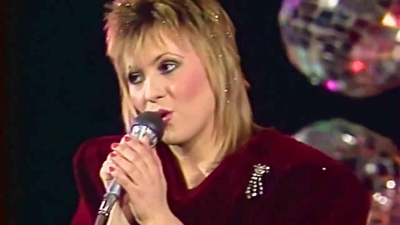 В . Легкоступова - Ягода малина - YouTube