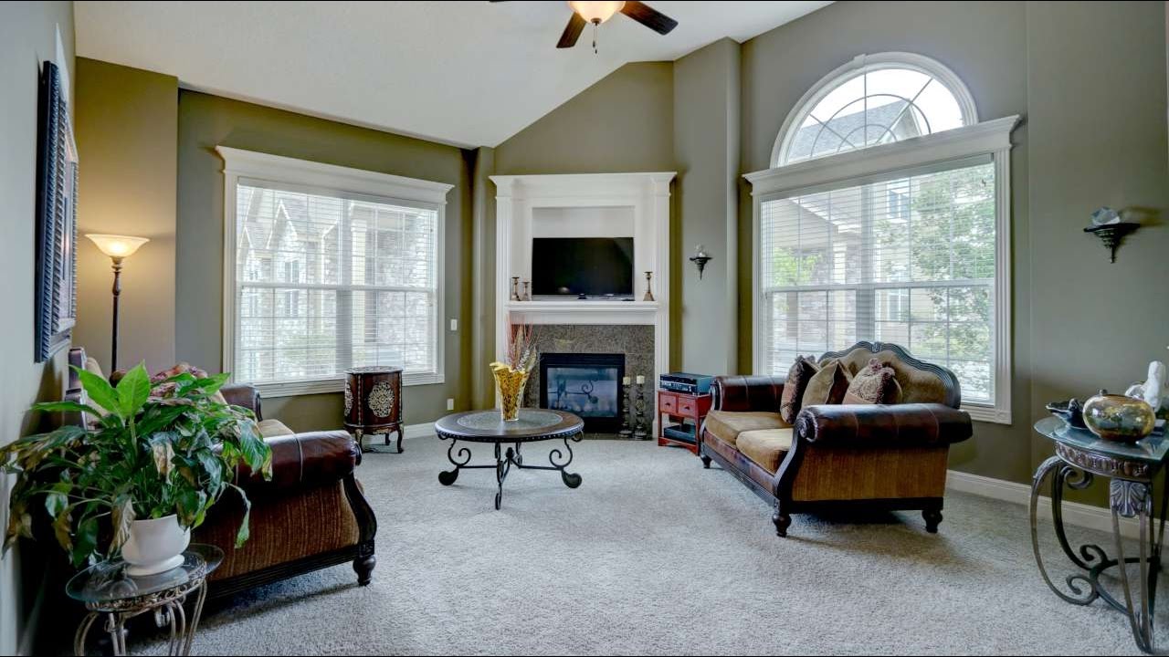 Olathe Home for Sale16924 S Bradley Dr Olathe, KS 66062Lori Thomas