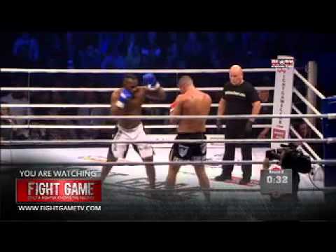 Gokhan Saki vs Wendell Roche Rd 2 at Glory World S...