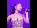 Capture de la vidéo Ariana Grande - Hopelessly Devoted To You (The Voice 2021/2022 Promo)