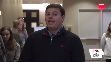 How do the Iowa Caucuses work?