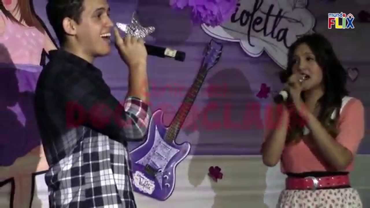 Show Infantil temático Violetta en concierto canciones en vivo 🎤🎶 Leon canción Podemos MUNDO FLIX