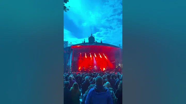 Meteor fireball turns sky blue over Spain and Portugal