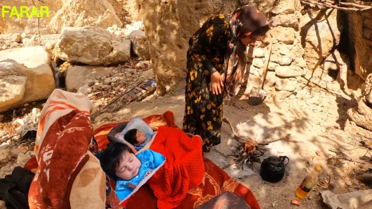 Mastering Self-Sufficiency: A Nomadic Woman's Guide to Building and Designing home