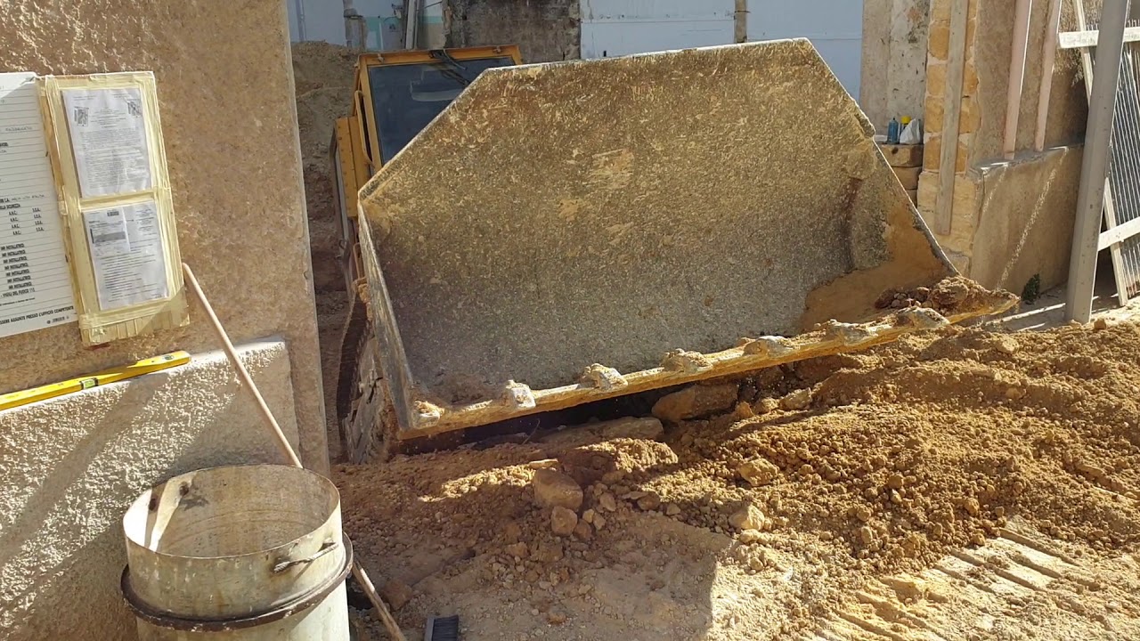 Caterpillar cat 953 Extreme climb   salita estrema