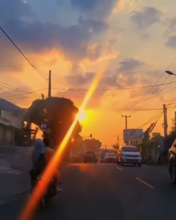 Senja jalan polosan buat story WA